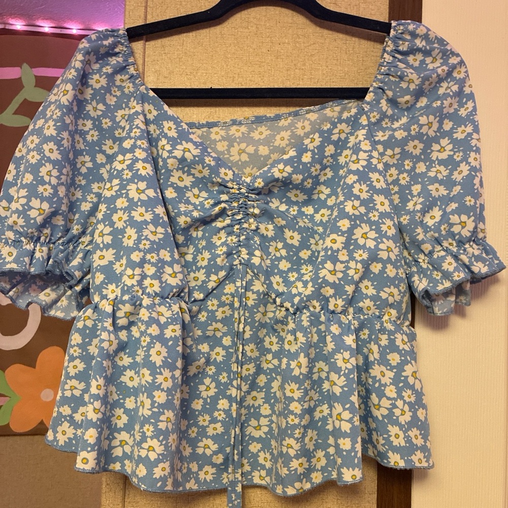 SHEIN Blue Floral Blouse with White Daisies